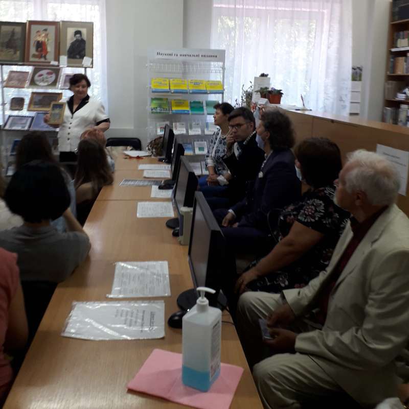 Початок нового навчального року в бібліотеці  університету Україна