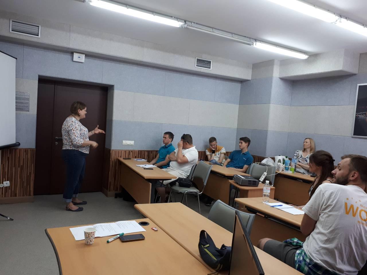 безкоштовний курс англійської в університеті україна