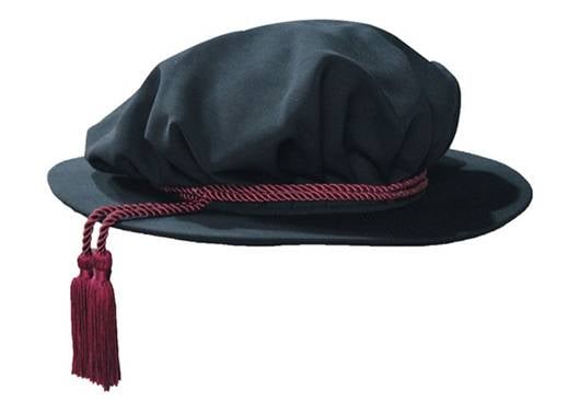Бонет Тюдора (шапочка Джона Нокса) - класична докторська шапочка університетів Великобританії
